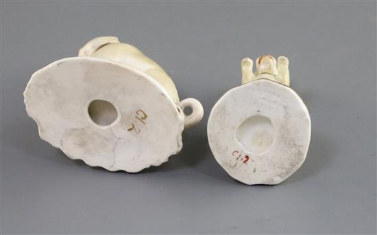 Two Rockingham porcelain figures of pugs, c.1830, H. 6.7cm and 6.4cm